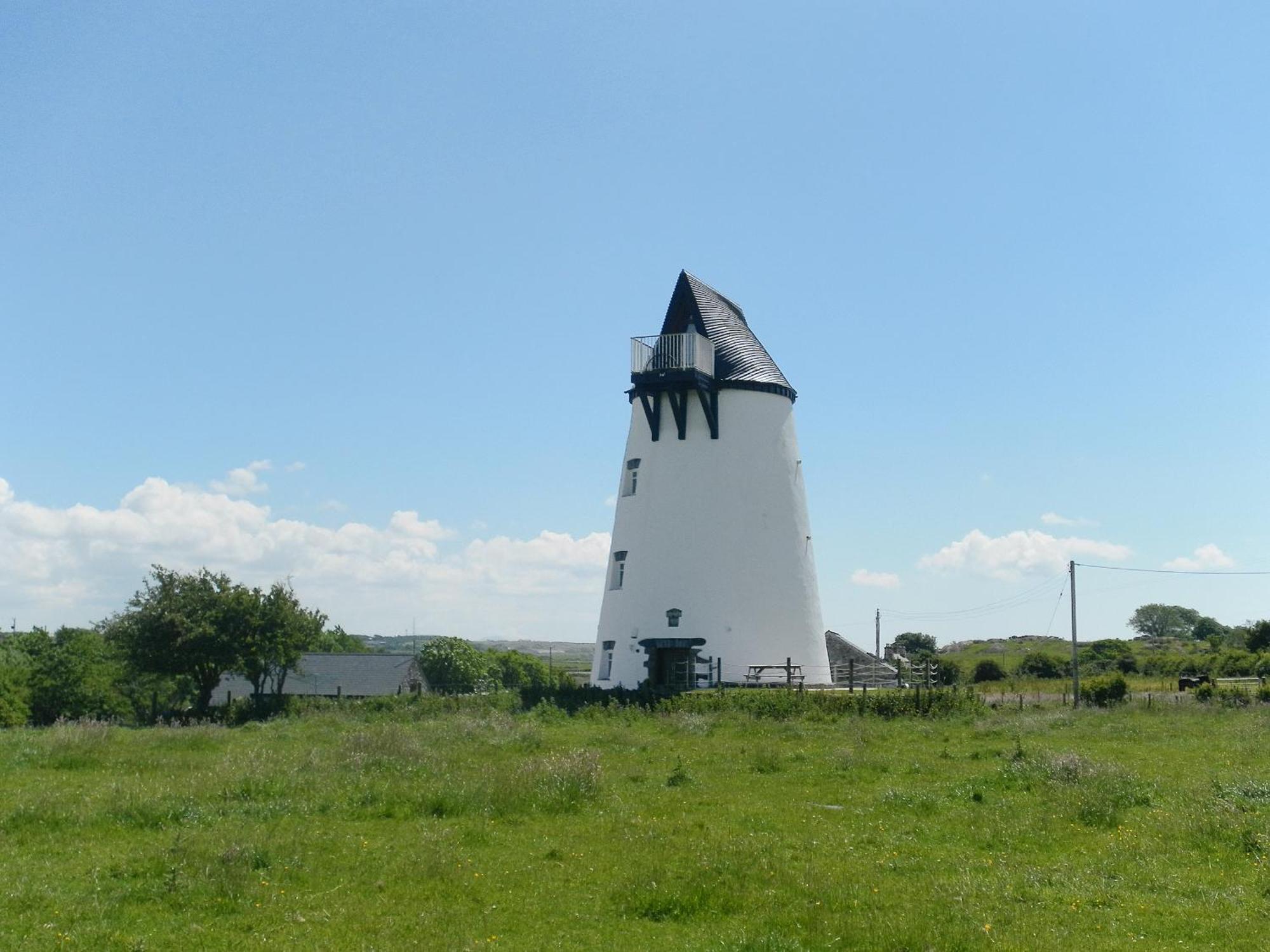 Вілла The Windmill Coedana Екстер'єр фото